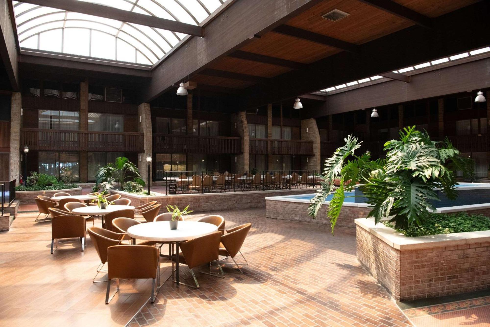 Quality Inn & Conference Center Somerset Εξωτερικό φωτογραφία
