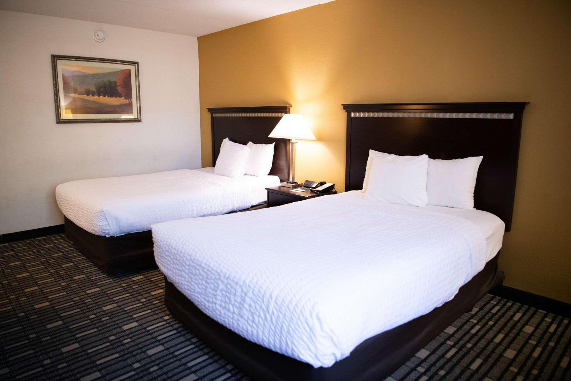 Quality Inn & Conference Center Somerset Εξωτερικό φωτογραφία