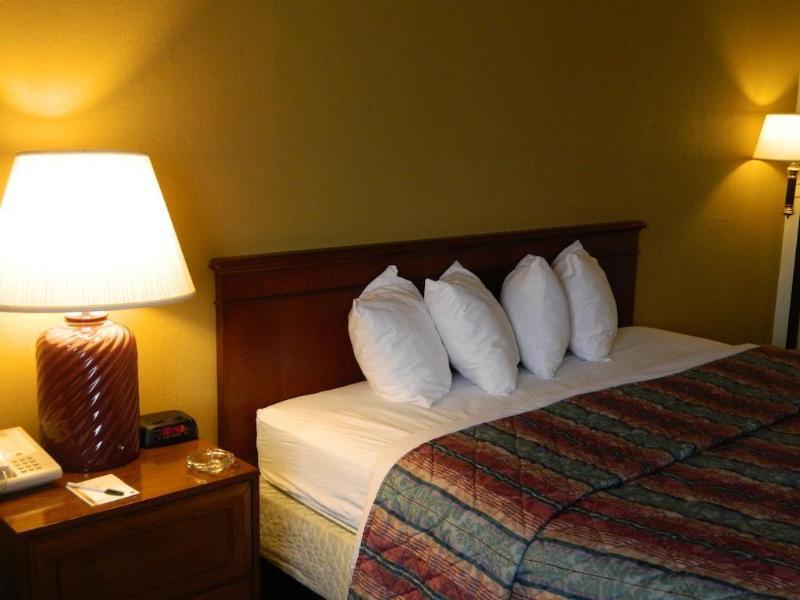 Quality Inn & Conference Center Somerset Εξωτερικό φωτογραφία